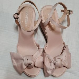 Divided H&M Light Pink Wedge
